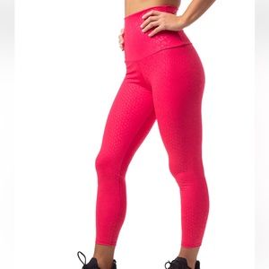 Emily Hsu EMBOSSED LEOPARD 7/8 LEGGING CHERRY